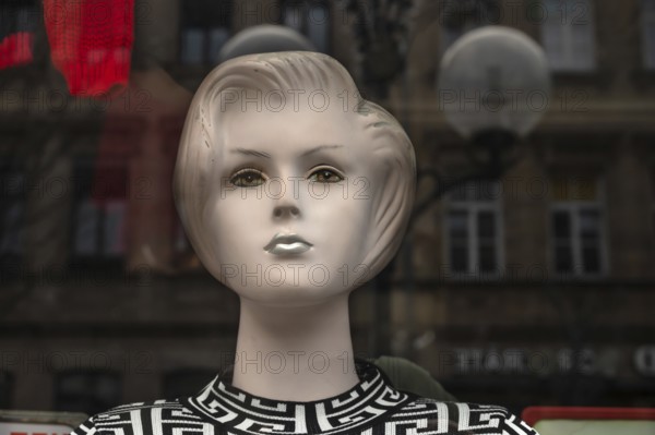 Head of a vintage mannequin from the 1950s, Bavaria, Germany