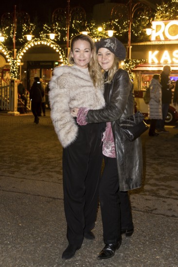 Lisa Maria Potthoff and Jeanette Hain at the premiere of the 21st Original Roncalli Christmas
