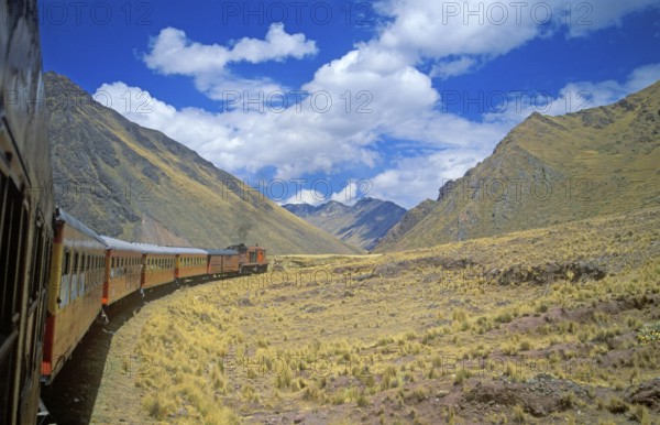 Train ride through the Andean highlands between Cusco and Puno, Peru, South America, September