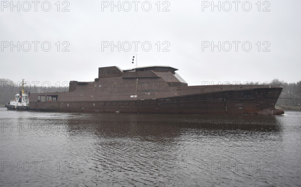 Tugboats bring a new Potsdam-class ship for the Federal Police in the Kiel Canal, NOK, Kiel Canal,