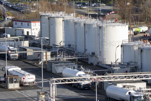 Düsseldorf airport, tank farm, this is where the tankers are filled, which bring aviation fuel,
