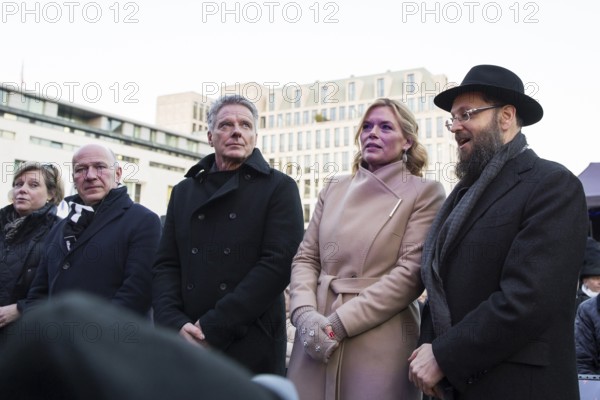 Kai Wegner (Governing Mayor of Berlin), Jörg Pilawa (TV presenter and partner of Julia Klöckner),