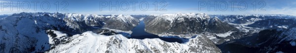 Alpine panorama, aerial view, epic view of mountain landscape with snow in winter, Bärenkopf