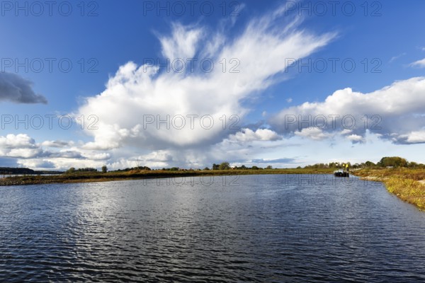 River landscape near Bitter, dramatic cloudy sky, Neuhaus district, Elbe, Lower Saxony Elbe