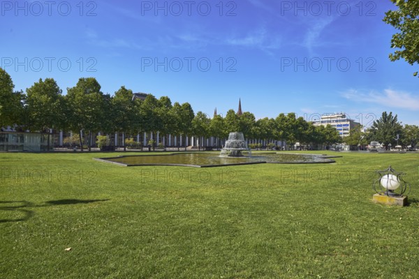 Park, bowling green, green area, trees, Platanus × acerifolia (Platanus ×hispanica), lawn, lantern,