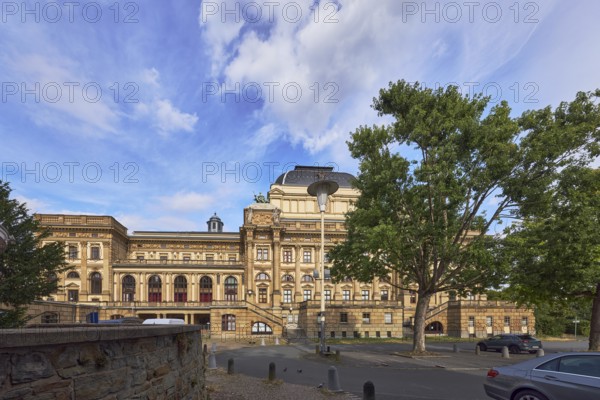 Hessian State Theatre, building, neo-baroque style, architects Ferdinand Fellner the Younger and
