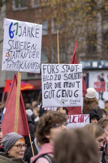 School strike against military service, around 600 participants in a demonstration against the