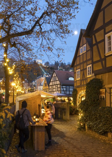 Elbhangfest Christmas market in Dresden Loschwitz in the historic village center of Loschwitz
