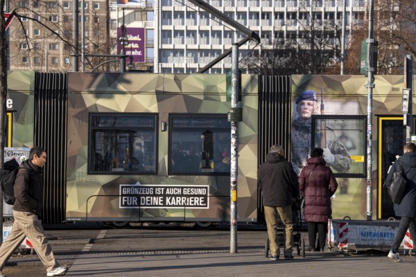 Streetcar on Alexanderstraße in Berlin, advertising for the Bundeswehr, personnel advertising,