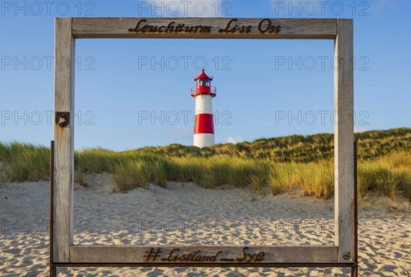 Selfie spot at Lister lighthouse on Ellenbogen, morning light, morning mood, dune, North Sea