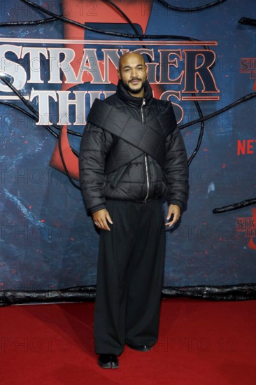Malick Bauer at the Stranger Things fan event in Hangar 7 at Tempelhof Airport in Berlin on 18.11
