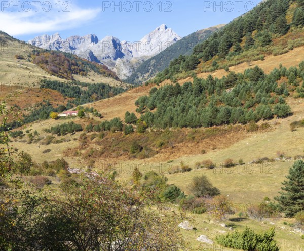 Mountain landscape Guarrinza - La Mina, Aragon Subordan river valley, Parque Natural Valles