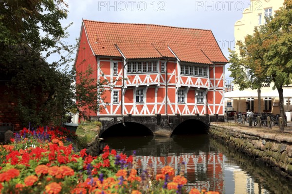 Vaulted, heritage-protected half-timbered house in Runde Grube 4 in the Hanseatic City of Wismar,