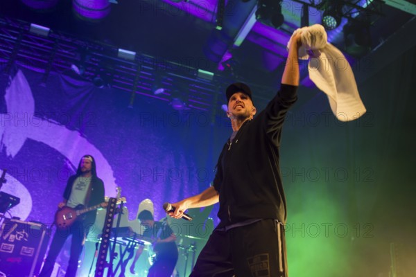 Carlito (Carlos Charlemoine), singer of Irie Révoltés live on Irieunion - Le Re-Tour pour une