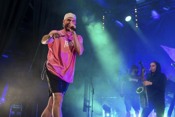 Mal Élevé (Pablo Charlemoine), singer of Irie Révoltés live on Irieunion - Le Re-Tour pour une