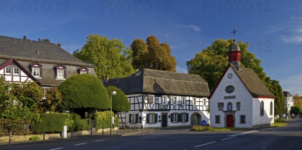 Marienkapelle und Fachwerkhäuser, Rhöndorf, Bad Honnef, North Rhine-Westphalia, Germany