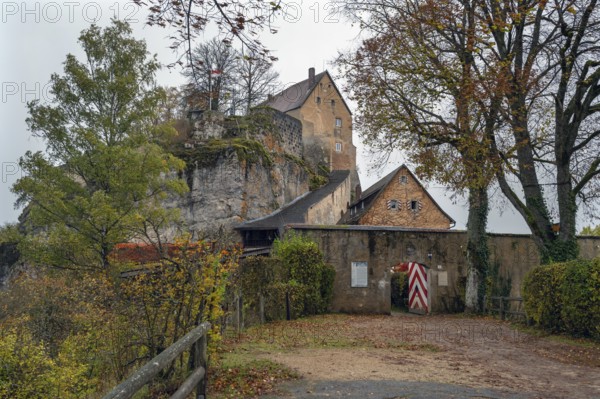 Pottenstein Castle, dating from around 1057 and 1070, today a museum, Pottenstein, Franconian