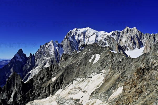 From left, the mountains l'Aiguille Noire de Peuterey, L'Aiguille Blanche de Peuterey, Mont Blanc,