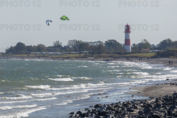 Lighthouse, beach, Baltic Sea, people, kitesurfer, Falshöft, Pommerby, Schleswig-Holstein, Germany