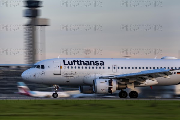 Lufthansa Airbus A220, landing at Düsseldorf Airport, North Rhine-Westphalia, Germany