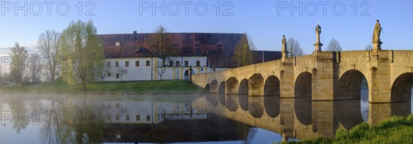 Morning atmosphere, fog at Fischhof, with historic Fischhof bridge, Tirschenreuth, Upper