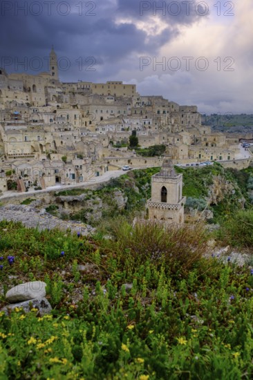 Church of San Pietro Caveoso, cave settlement, cave dwellings, houses, Sassi, Matera, Unesco World