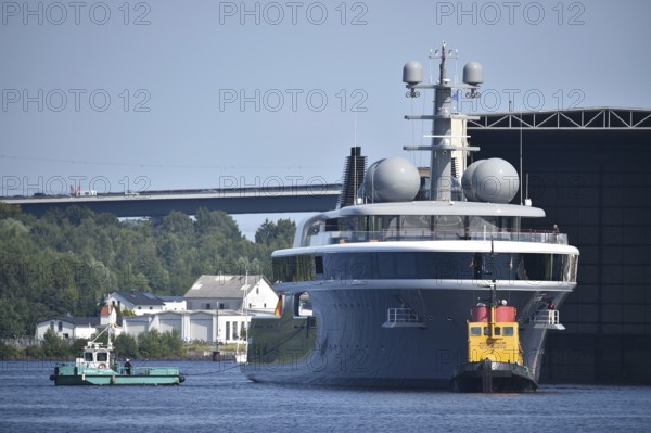 The new superyacht COSMOS leaves the Lürssen shipyard near Rendsburg for the Kiel Canal, Kielkanal,