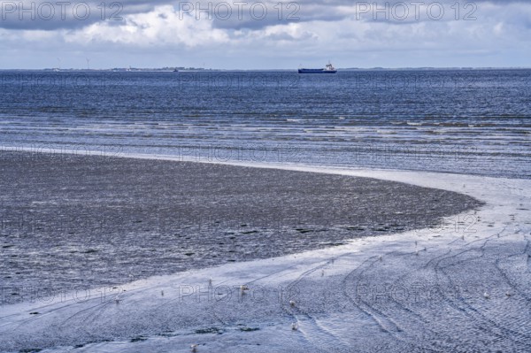 Wadden Sea between the Dutch coast near Eemshaven and the German North Sea island of Borkum, Wadden