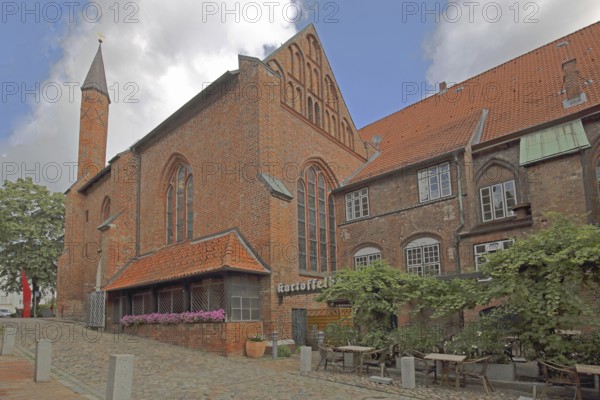 Heiligen-Geist-Hospital and Restaurant Kartoffelkeller, brick building, Old Town, Lübeck,