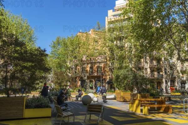 Superblock or Superilla in the Sant Antoni neighbourhood, a heavily car-restricted area of the city