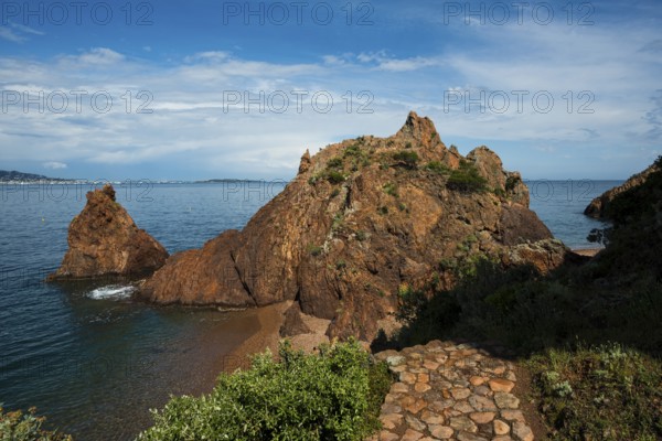 Picturesque coast and red rocks, Pointe de l'Aiguille, Théoule-sur-Mer, Massif de l'Esterel,