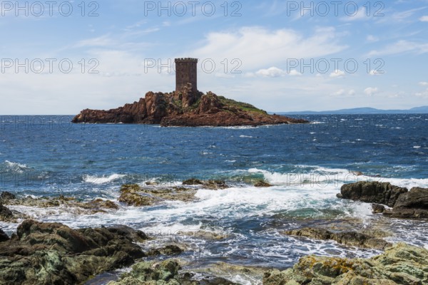 Island with tower and red rocks, Ile d'or, Cap du Dramont, Saint-Raphaël, Massif de l'Esterel,