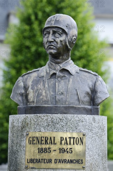 General Patton Memorial, General of the US Army in the Second World War, Place Patton, Avranches,
