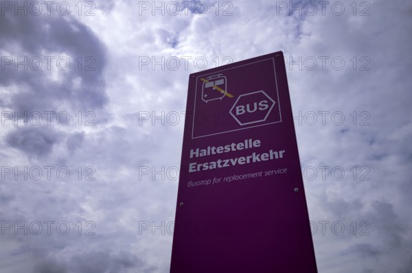 Sign, bus stop as replacement service, rail replacement service, SEV, VVS, Verkehrsverbund