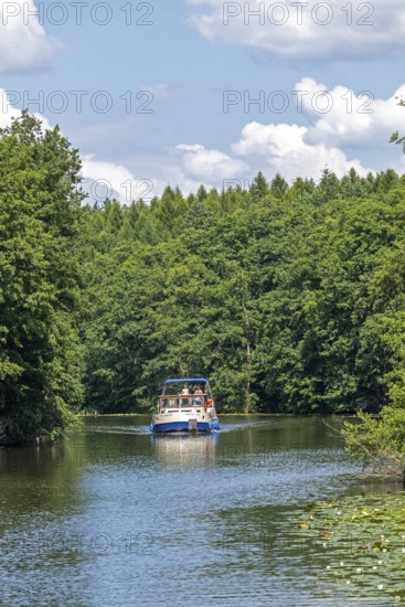 Houseboat, canal between Mirower See and Zotzensee, Mecklenburg Lake District,