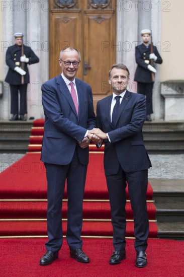 Friedrich Merz (CDU, Federal Chancellor) and Emmanuel Macron (President of the French Republic)