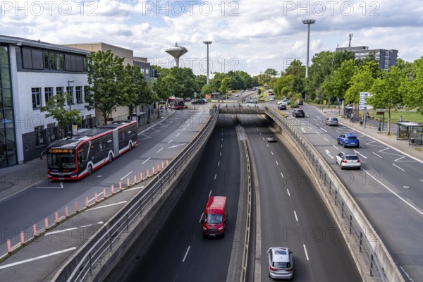 Europaring, B8, city centre road, landmark water tower of Leverkusen, North Rhine-Westphalia,