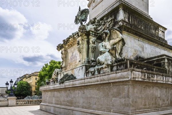 Fontaine du Char du Triomphe de la Concorde, Place des Quinconces, Bordeaux, Gironde,