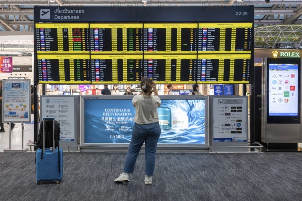 Scoreboard Departures, Bangkok, Thailand