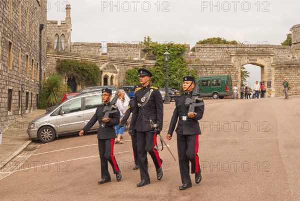 Soldiers changing the guard, Windsor Castle, also known as Windsor Castle, is located in the