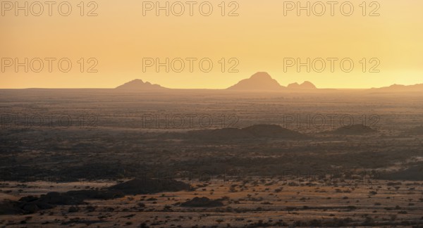 Sunset, Hills, Pontok Mountains, Desert, Dry landscape at Spitzkoppe, Great Spitzkuppe Nature