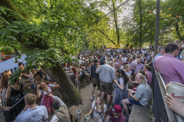 Party mile at the Erlangen Bergkirchweih, traditional twelve-day folk festival, Erlangen, Middle