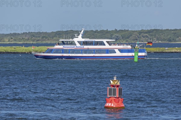 Excursion boat Hanseatic City of Rostock, Warnow, Warnemünde, Rostock, Mecklenburg-Vorpommern,