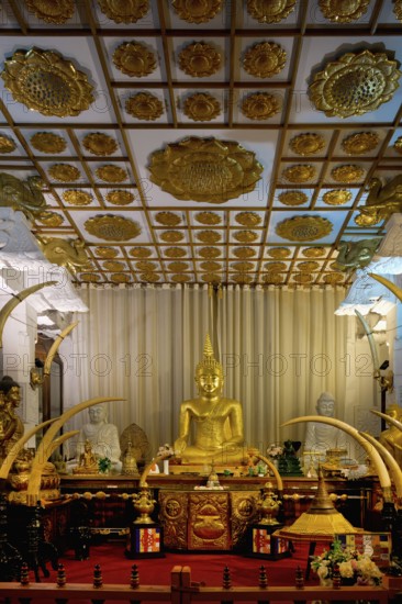 Temple of the sacred Tooth Relic or Sri Dalada Maligawa, New Shrine room or Alut Maligawa, Kandy,