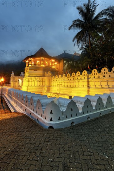 Temple of the sacred Tooth Relic or Sri Dalada Maligawa, Octagonal tower at sunrise, Kandy, Sri