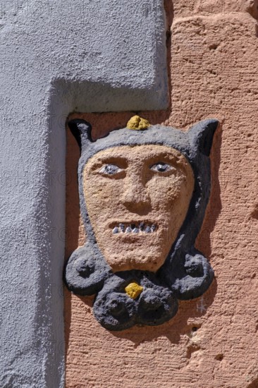 Detail on the house wall, devil, half-timbered houses, alleys, Metzgergasse, Aschaffenburg am Main,