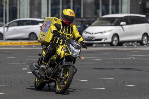 Noon Food motorbike courier, Abu Dhabi, United Arab Emirates