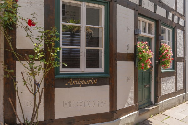 Schmaler Weg Hinter der Balge, antiquarian bookshop, detail, entrance, half-timbered house,