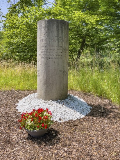 Free-standing stone column Monument with inscription in memory of Bernd Rosemeyer, racing driver