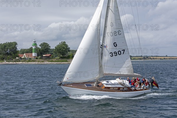 Sailboat in front of lighthouse BÃ¼lk, Kieler Woche, Kieler Förde, Strande, Kiel,